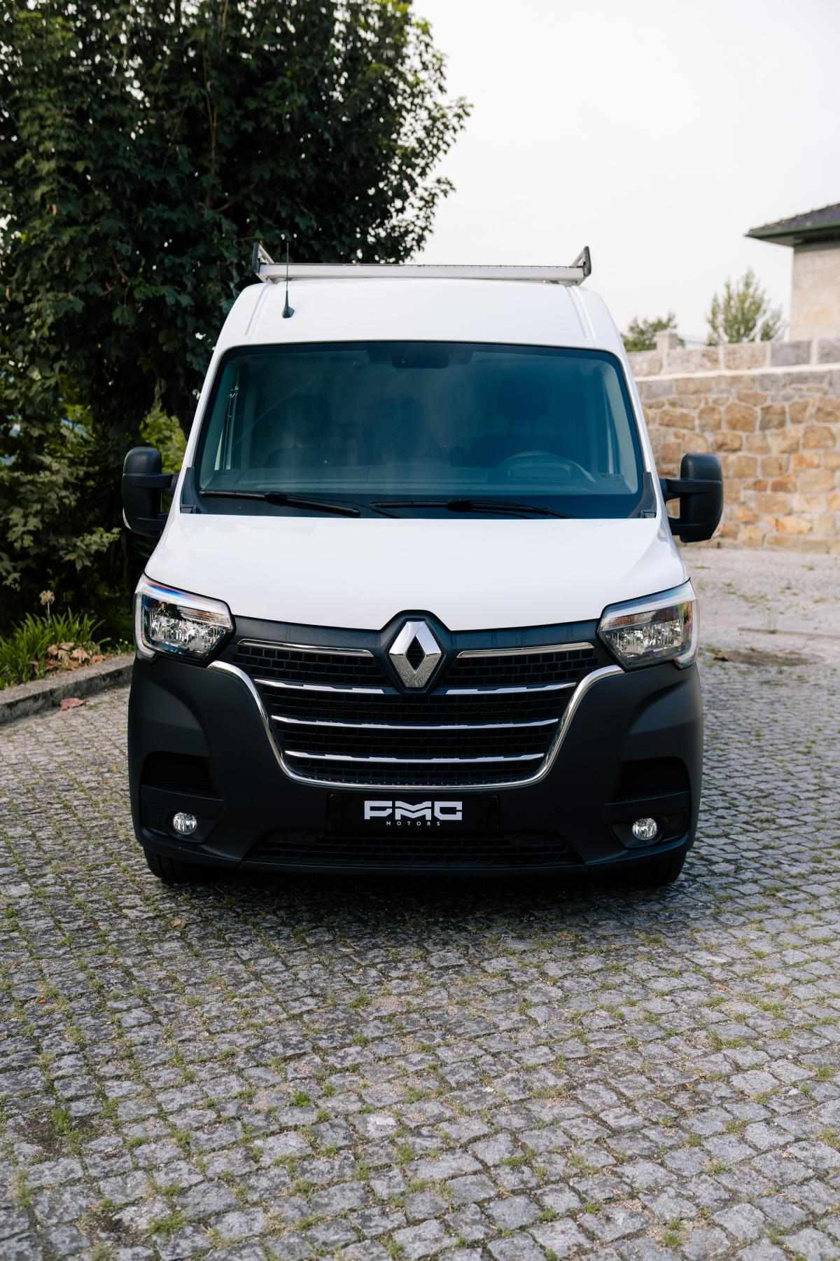 renault-master-2022-diesel-2299cc