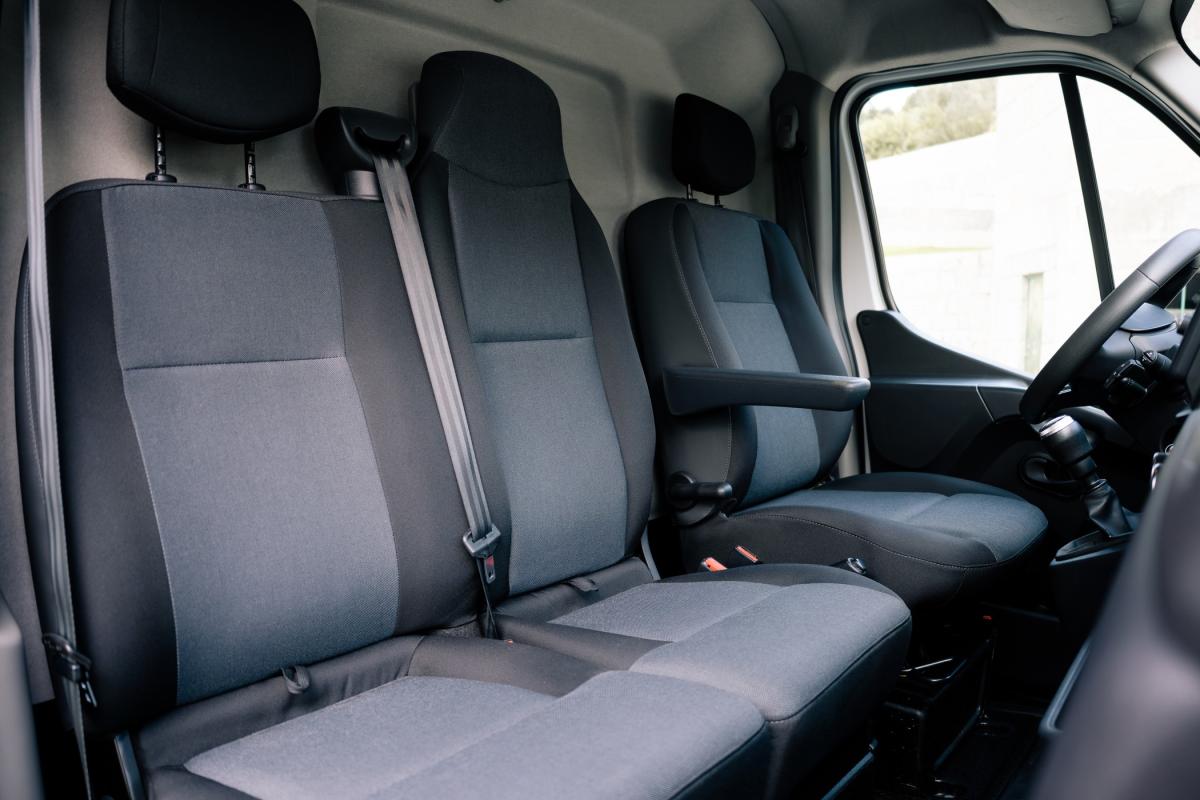 renault-master-2022-diesel-2299cc
