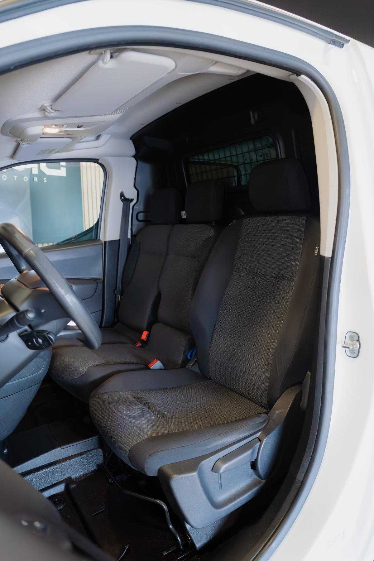 citroen-berlingo-2021-gasolina-1199cc