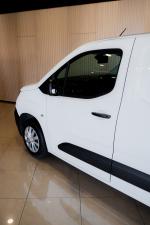 citroen-berlingo-2021-gasolina-1199cc