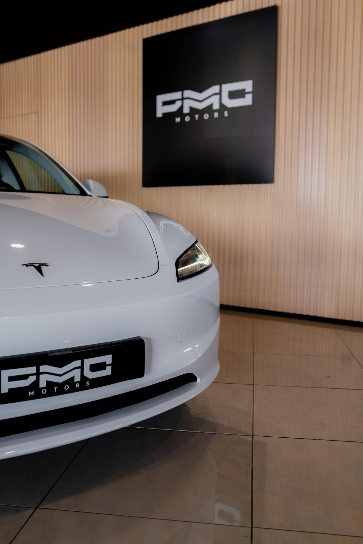 tesla-model-3-2025-eletrico-500cc
