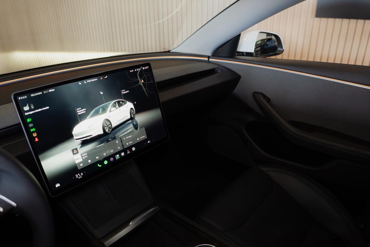 tesla-model-3-2025-eletrico-500cc