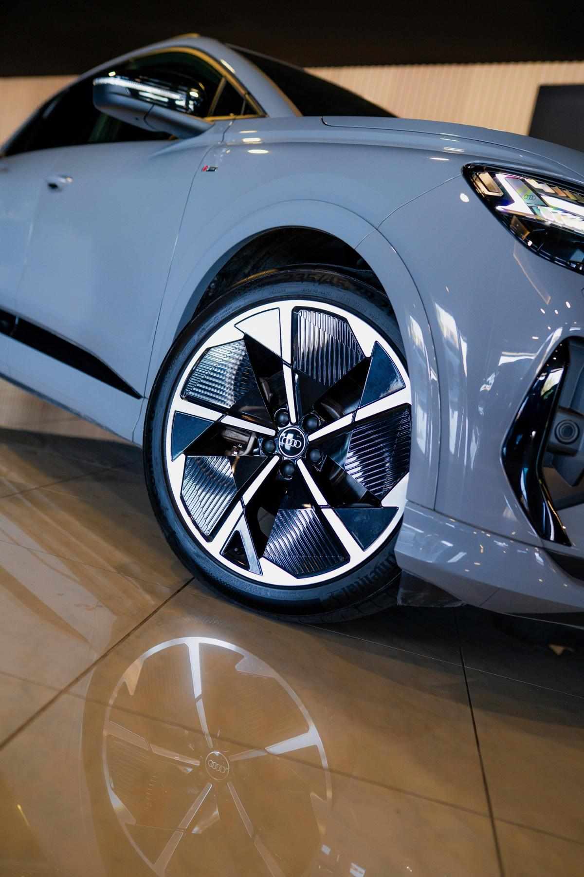 audi-q4-e-tron-2022-eletrico-500cc
