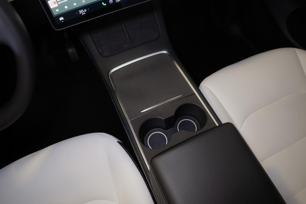 tesla-model-y-2021-eletrico-500cc