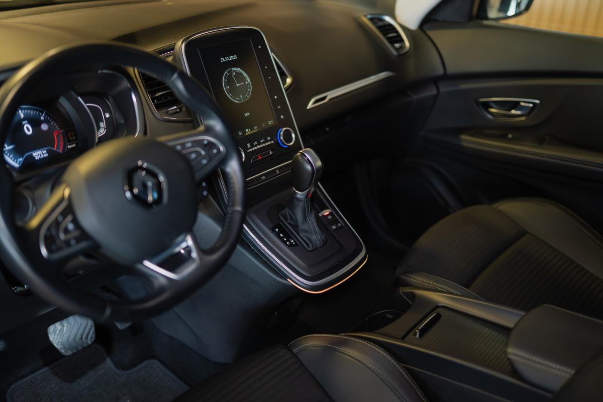 renault-scenic-2018-diesel-1461cc