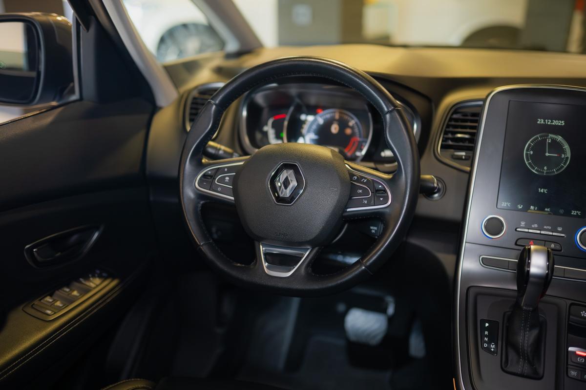 renault-scenic-2018-diesel-1461cc