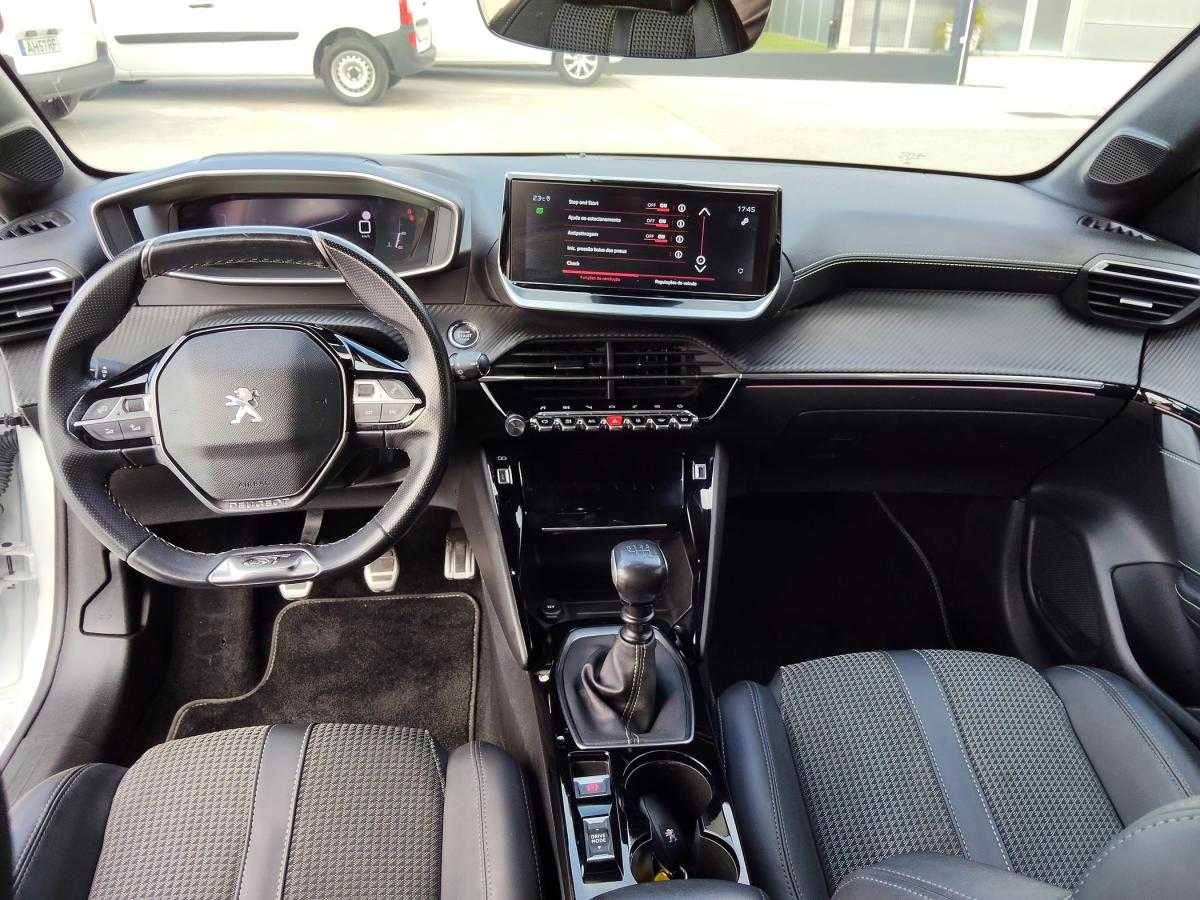 peugeot-208-2022-diesel-1499cc