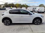 peugeot-208-2022-diesel-1499cc