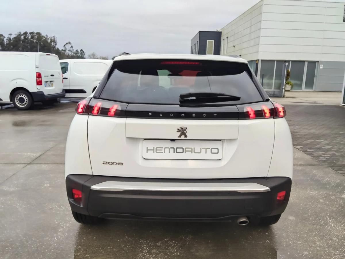peugeot-2008-2021-diesel-1499cc