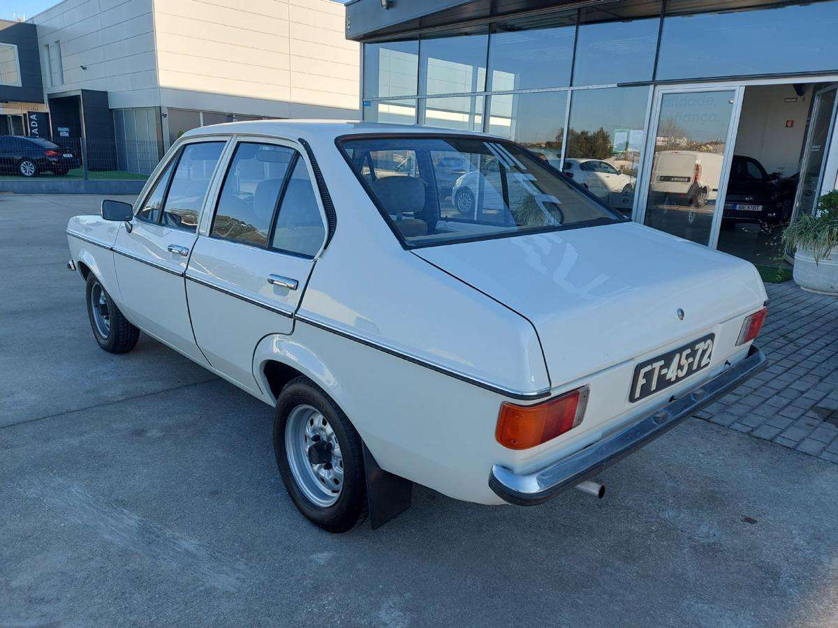 ford-escort-1980-gasolina-1298cc