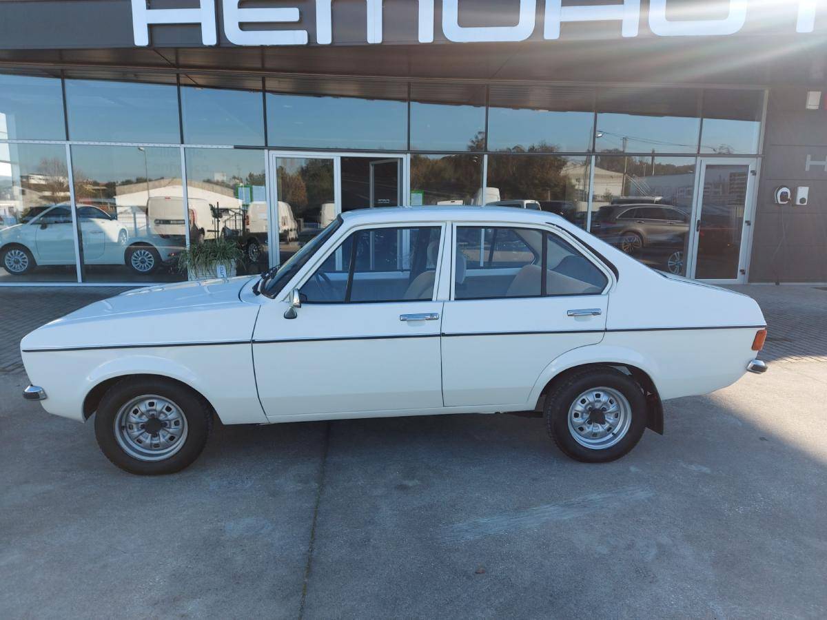ford-escort-1980-gasolina-1298cc