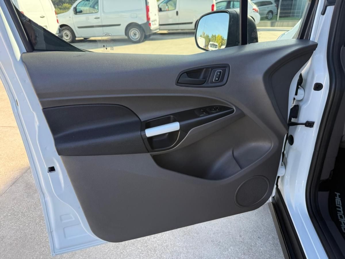 ford-transit-connect-2022-diesel-1499cc
