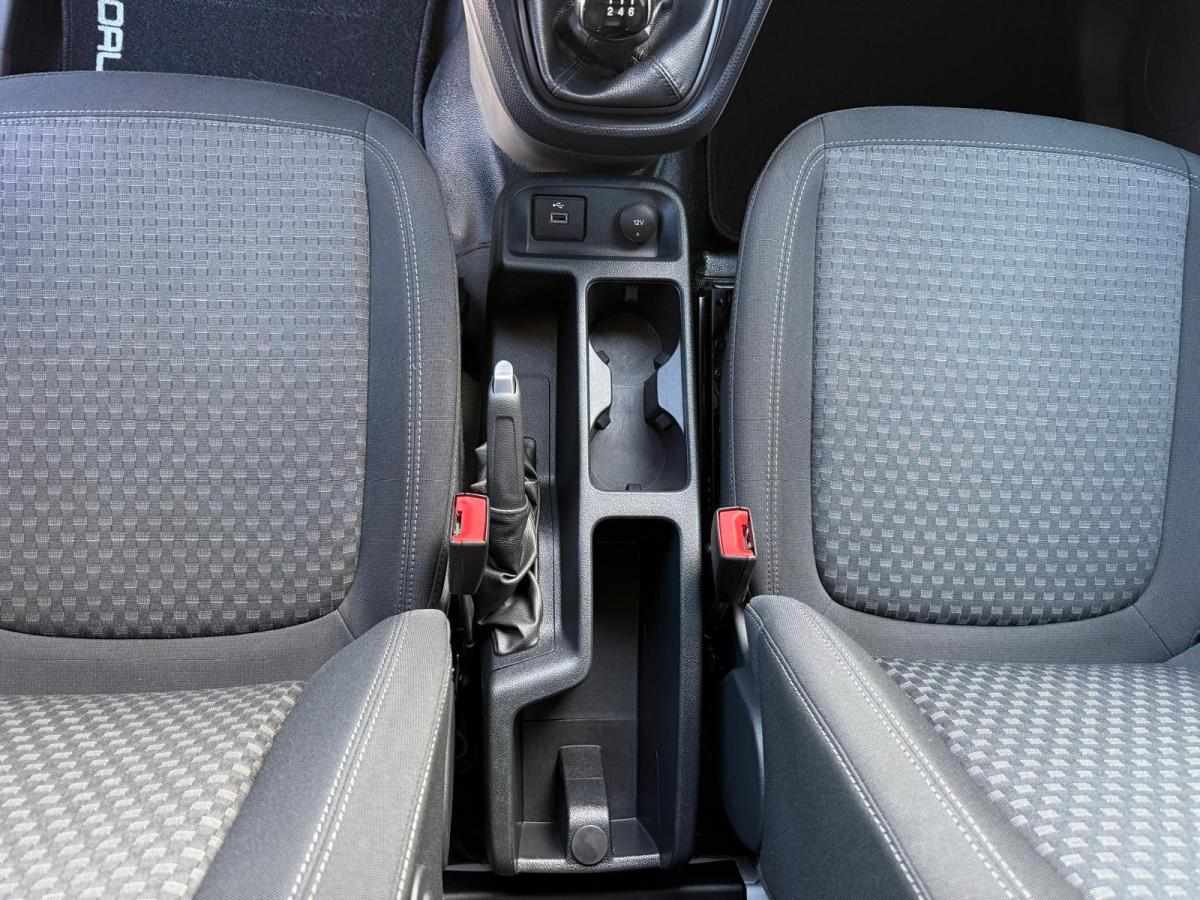 ford-transit-connect-2022-diesel-1499cc