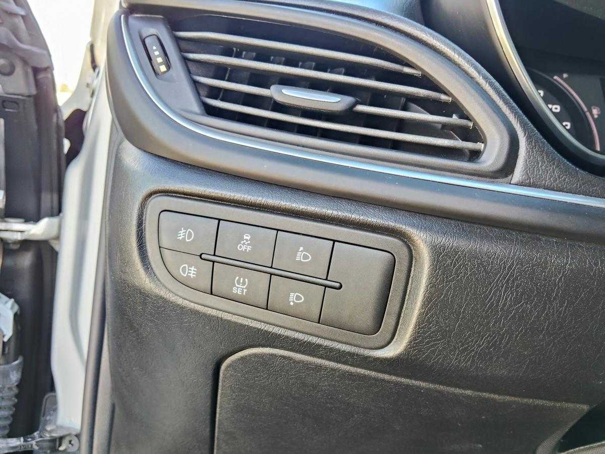 fiat-tipo-station-wagon-2019-diesel-1248cc