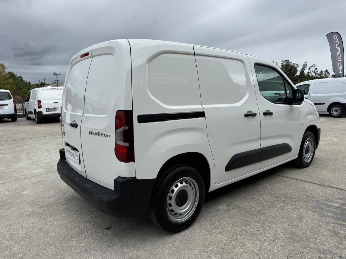 toyota-proace-2022-diesel-1499cc