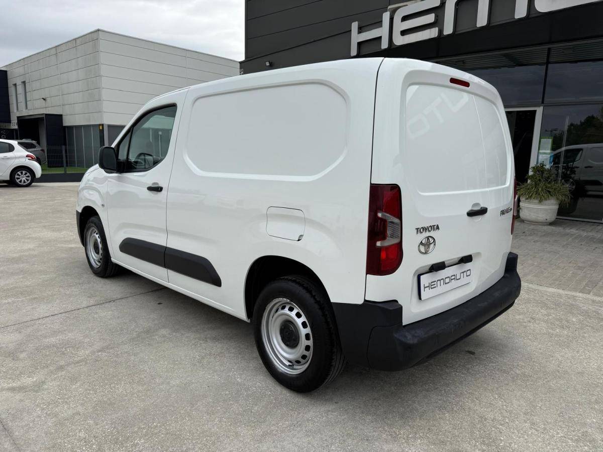 toyota-proace-2022-diesel-1499cc