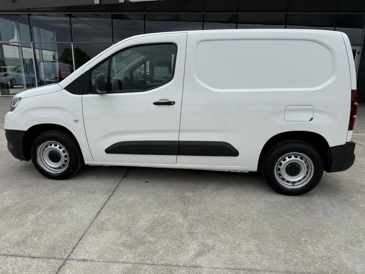 toyota-proace-2022-diesel-1499cc