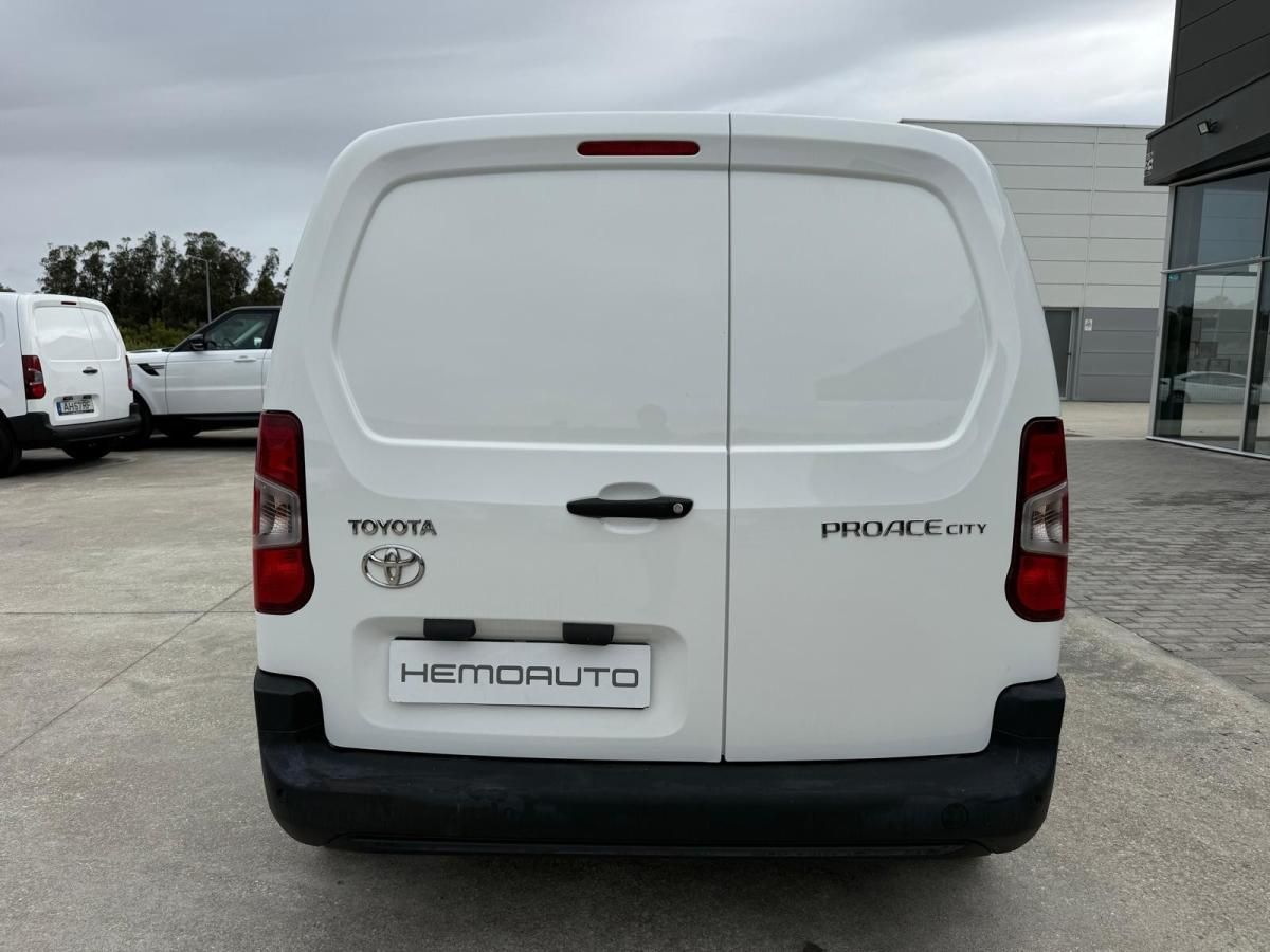 toyota-proace-2022-diesel-1499cc
