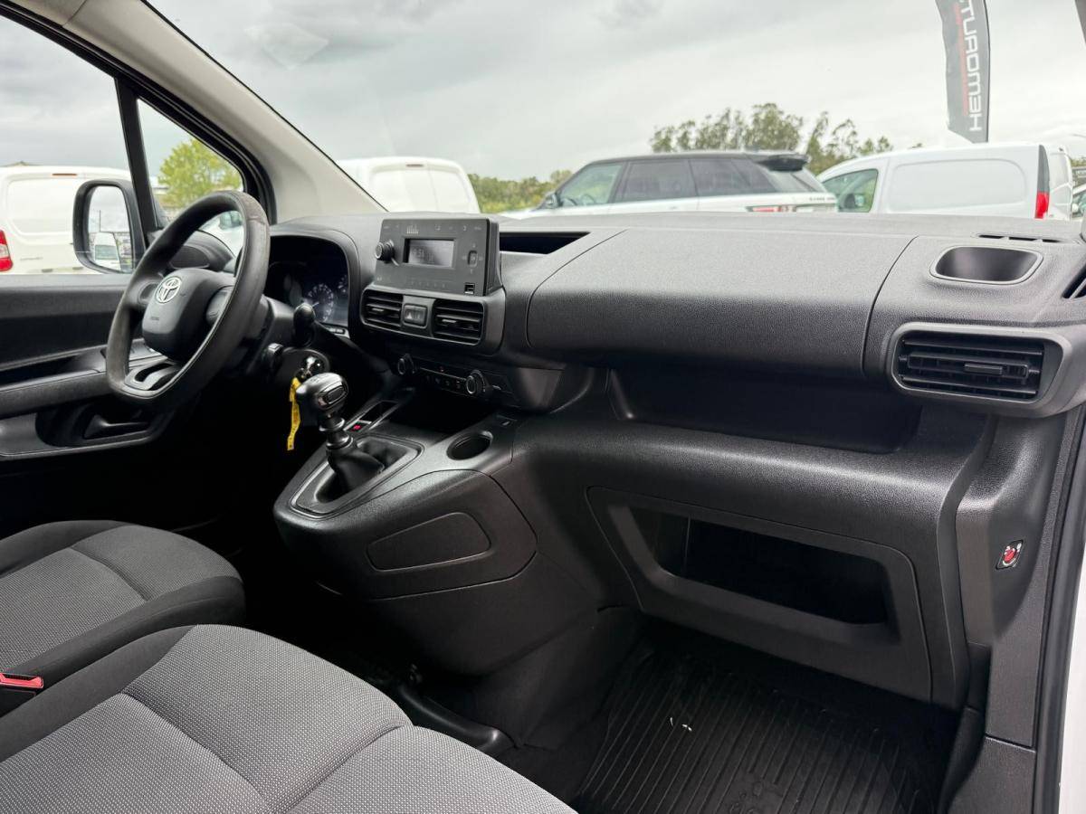 toyota-proace-2022-diesel-1499cc