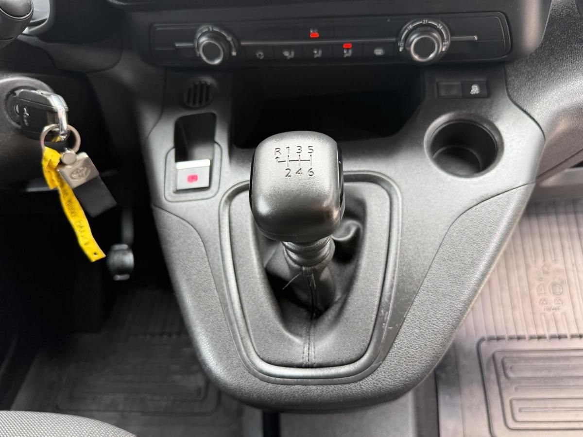 toyota-proace-2022-diesel-1499cc