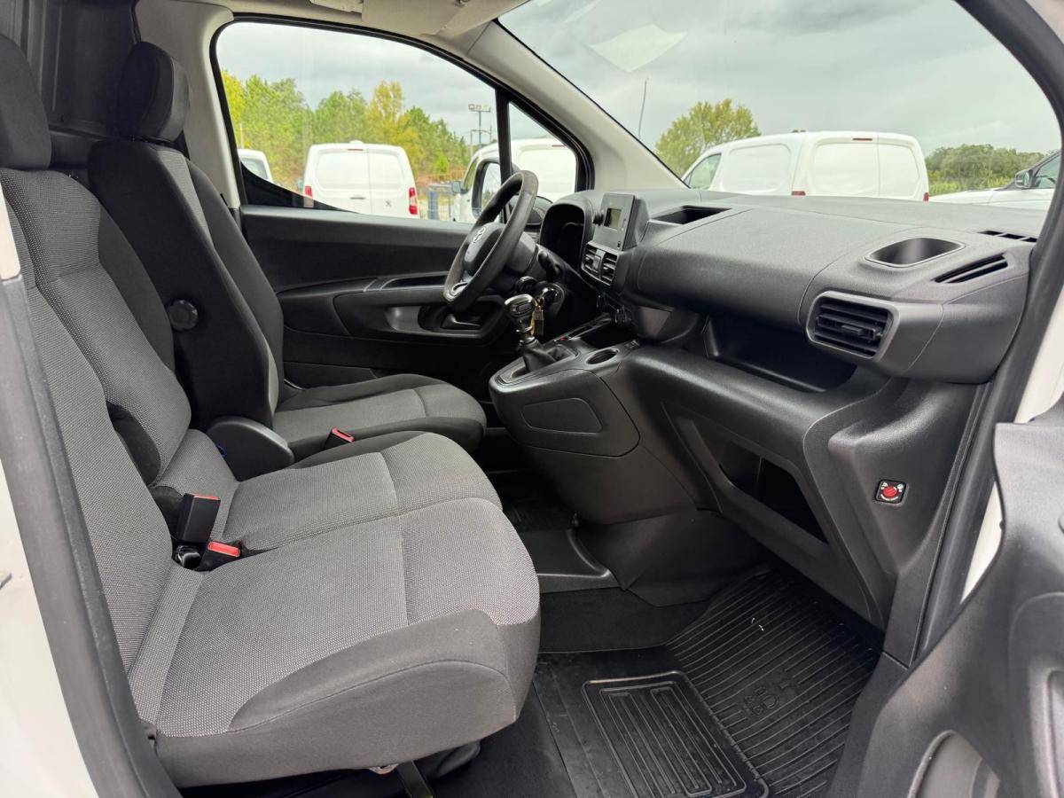 toyota-proace-2022-diesel-1499cc