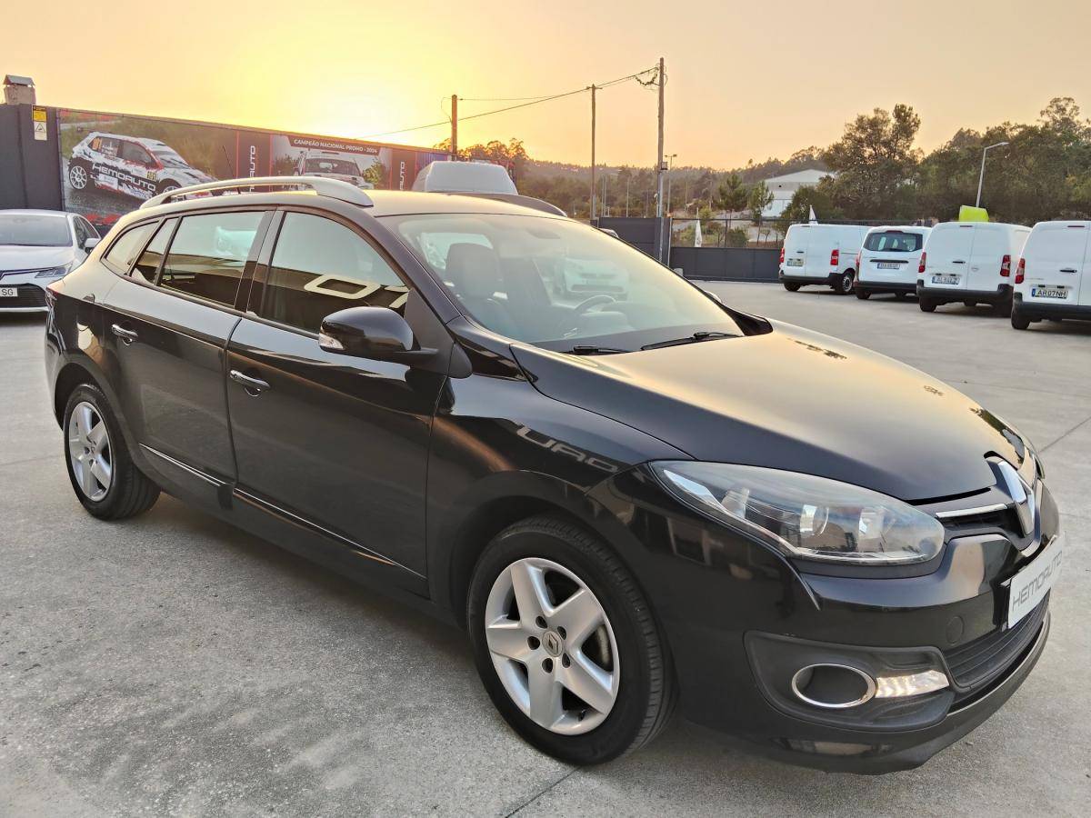 renault-megane-sport-tourer-2016-diesel-1461cc