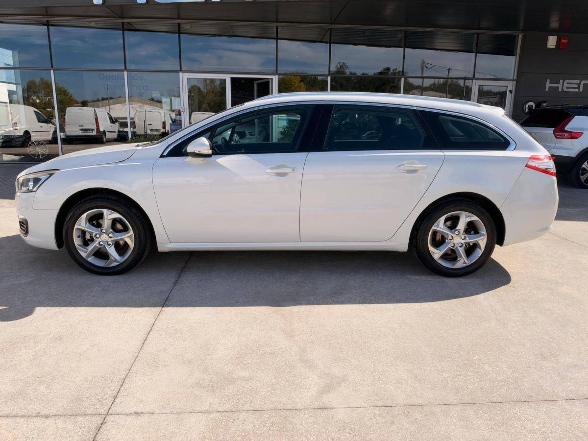 peugeot-508-sw-2015-diesel-1560cc