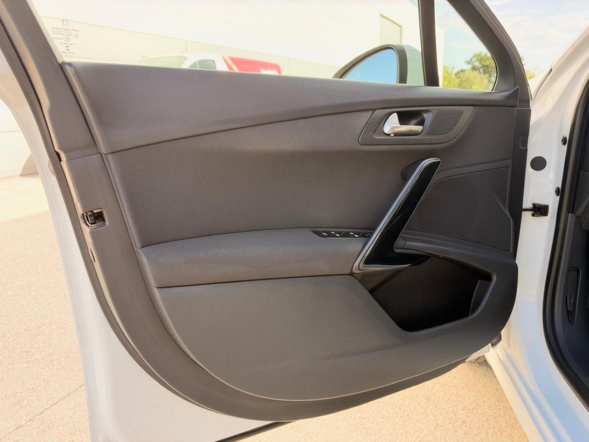 peugeot-508-sw-2015-diesel-1560cc