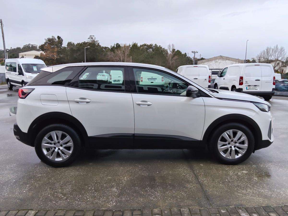 peugeot-3008-2021-diesel-1499cc