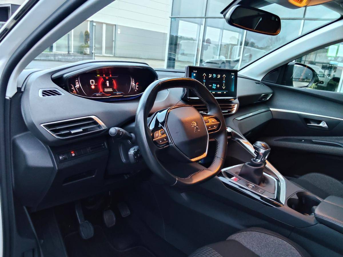 peugeot-3008-2021-diesel-1499cc