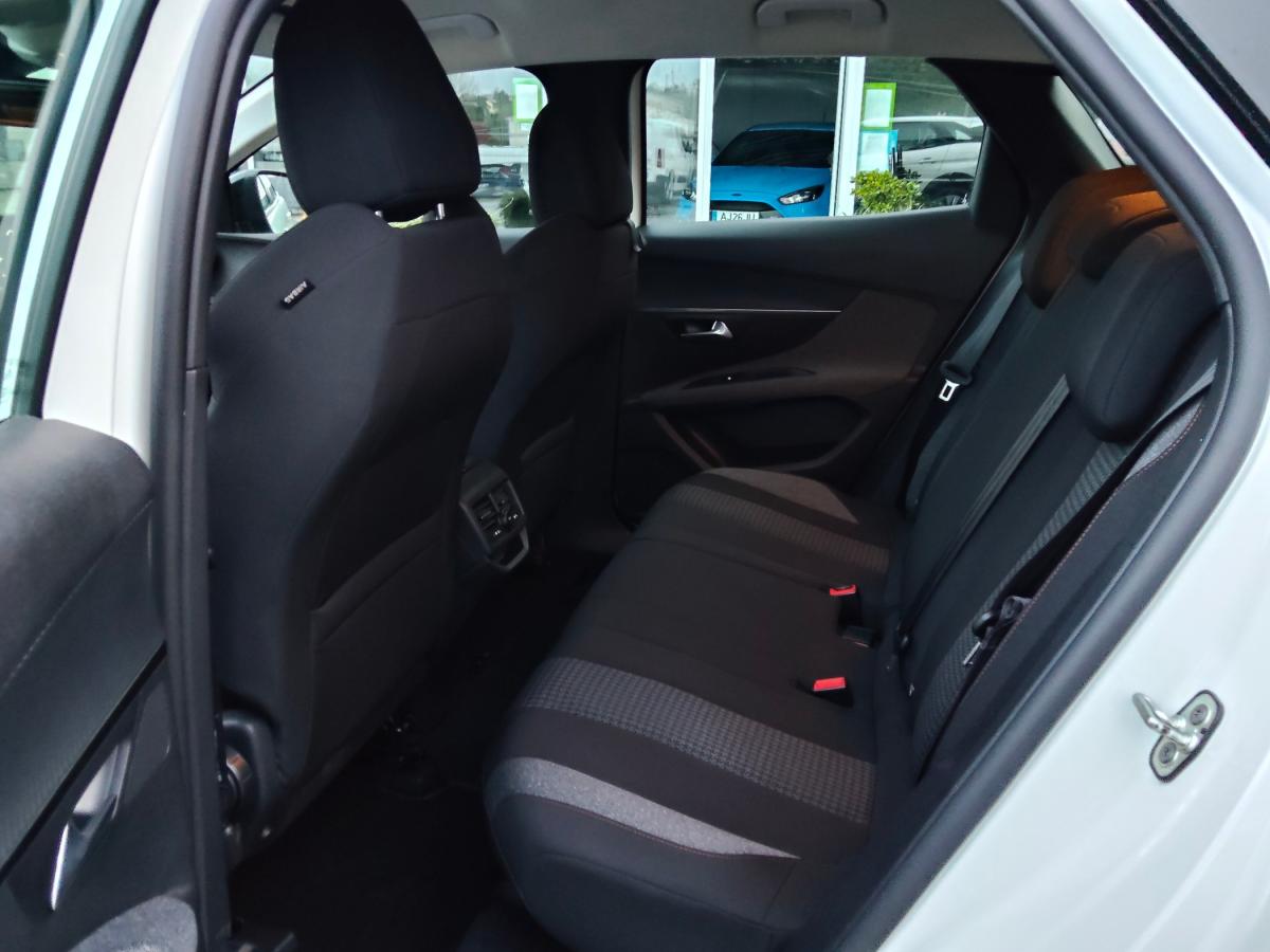 peugeot-3008-2021-diesel-1499cc