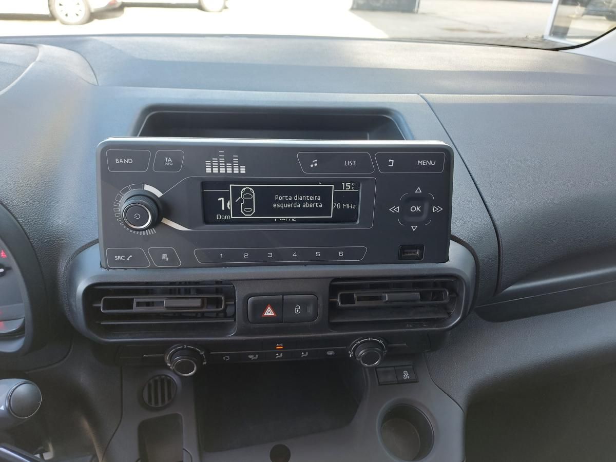 citroen-berlingo-2022-diesel-1499cc