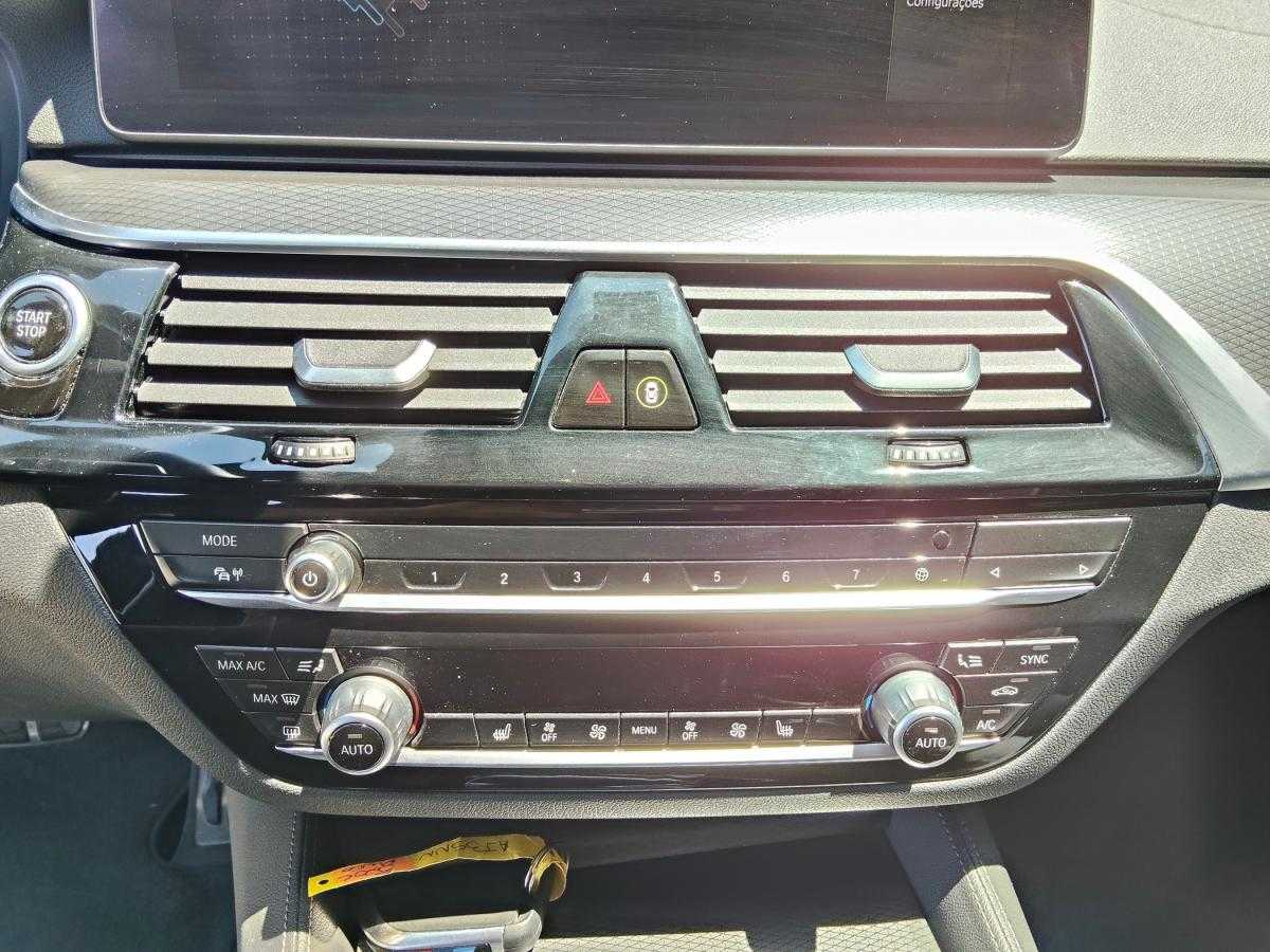 bmw-serie-5-2021-hibrido-a-gasolina-1998cc