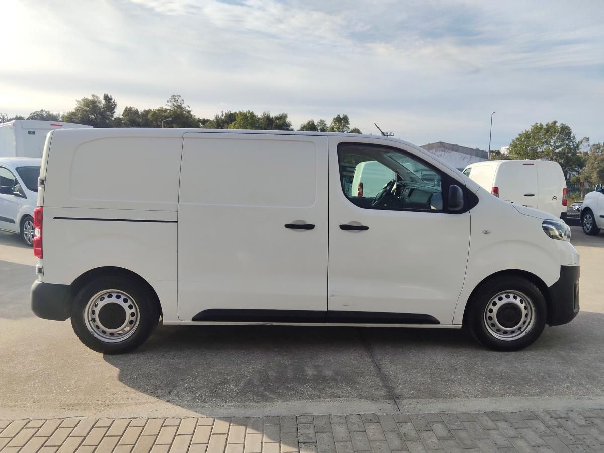 toyota-proace-2016-diesel-1560cc