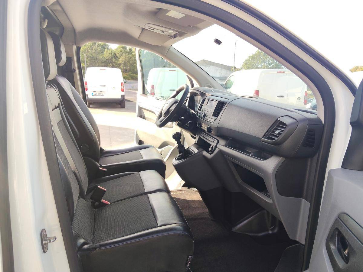toyota-proace-2016-diesel-1560cc