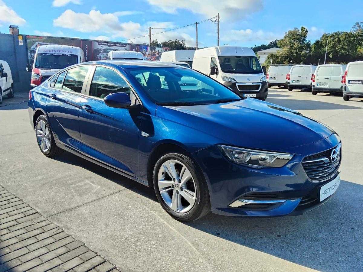 opel-insignia-2019-diesel-1598cc