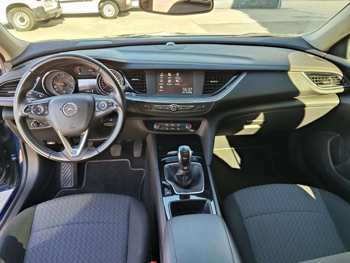 opel-insignia-2019-diesel-1598cc
