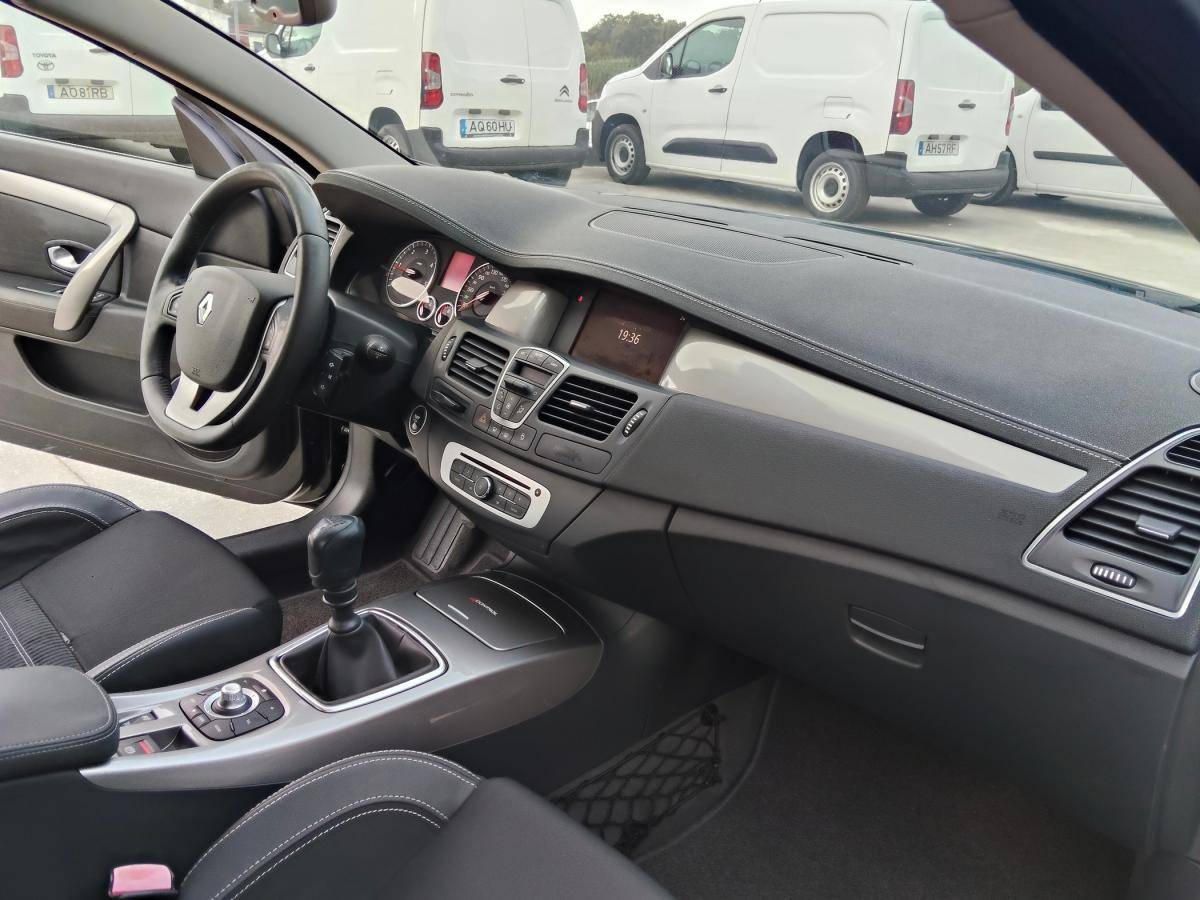 renault-laguna-2014-diesel-1995cc