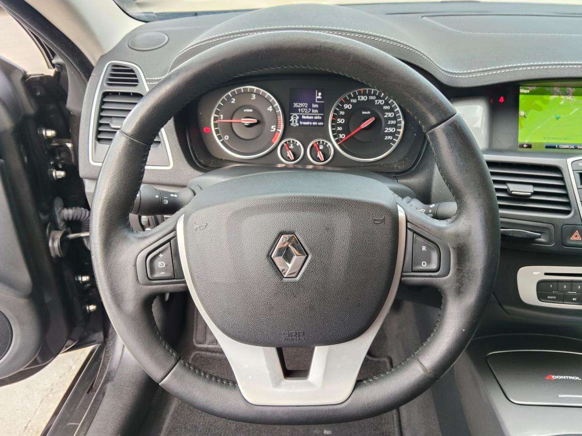 renault-laguna-2014-diesel-1995cc