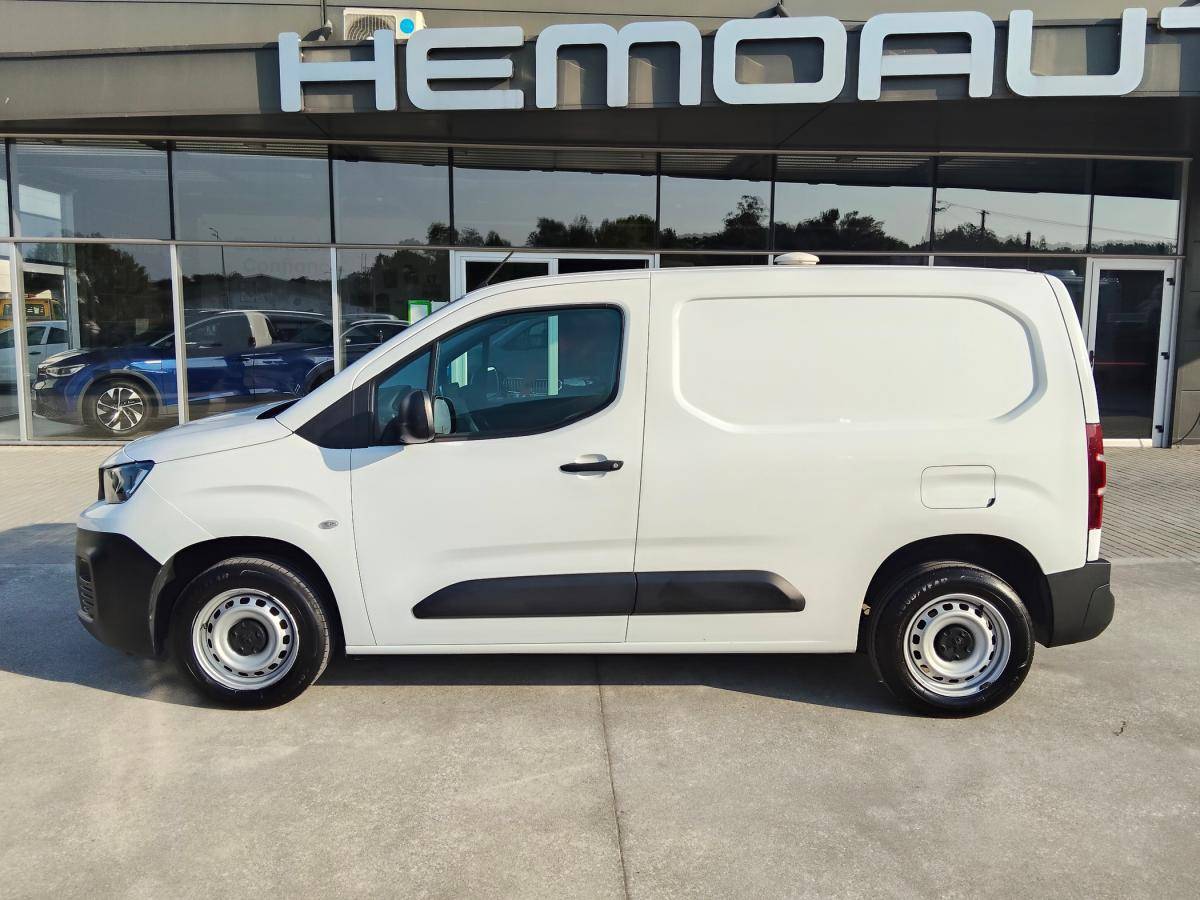 peugeot-partner-2022-diesel-1499cc