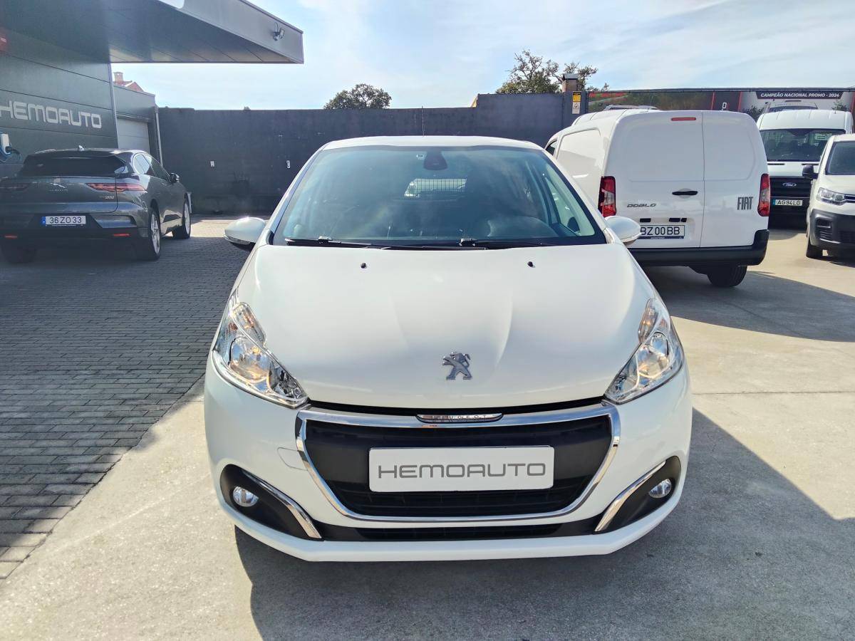 peugeot-208-2020-diesel-1499cc