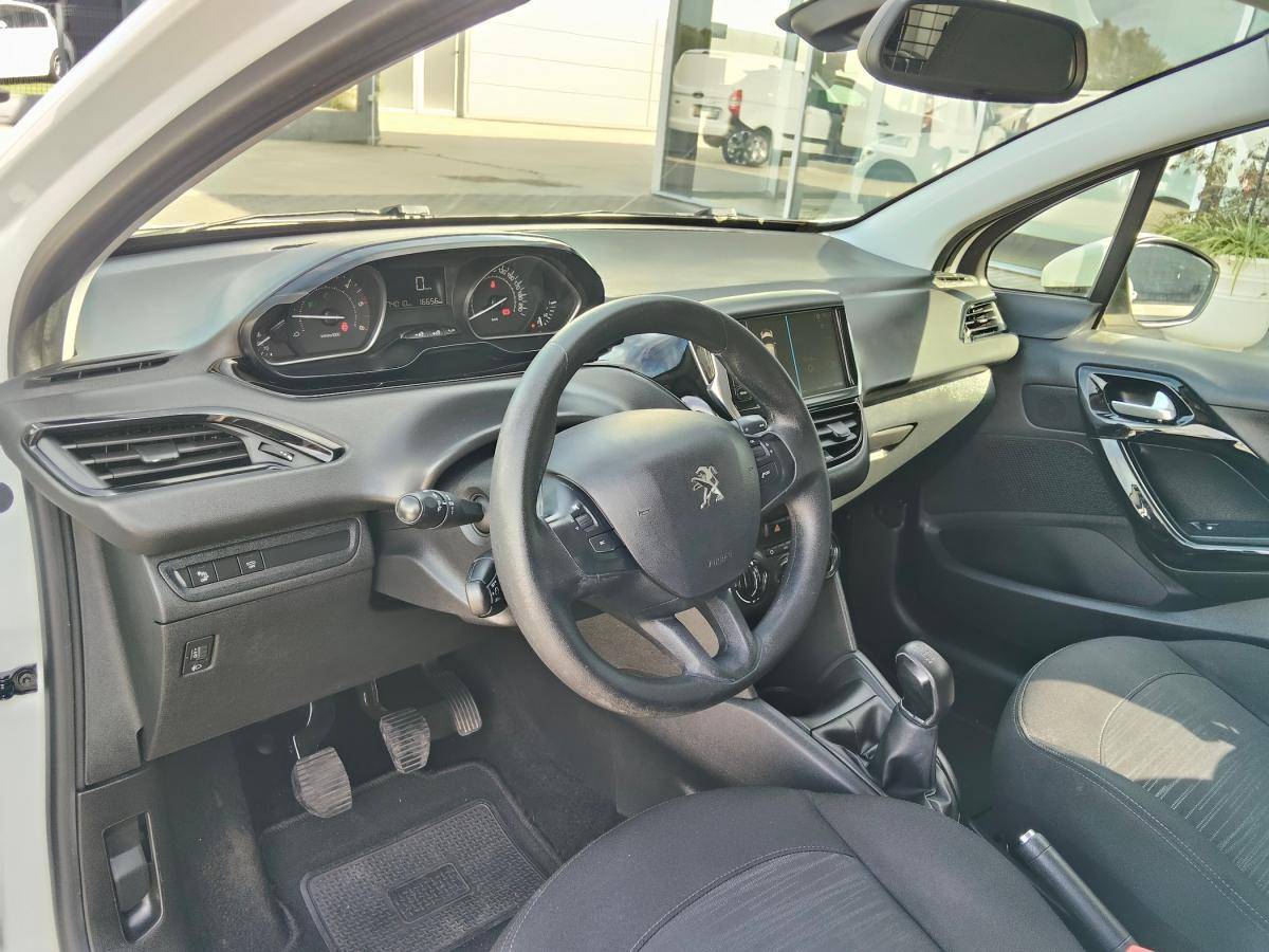peugeot-208-2020-diesel-1499cc