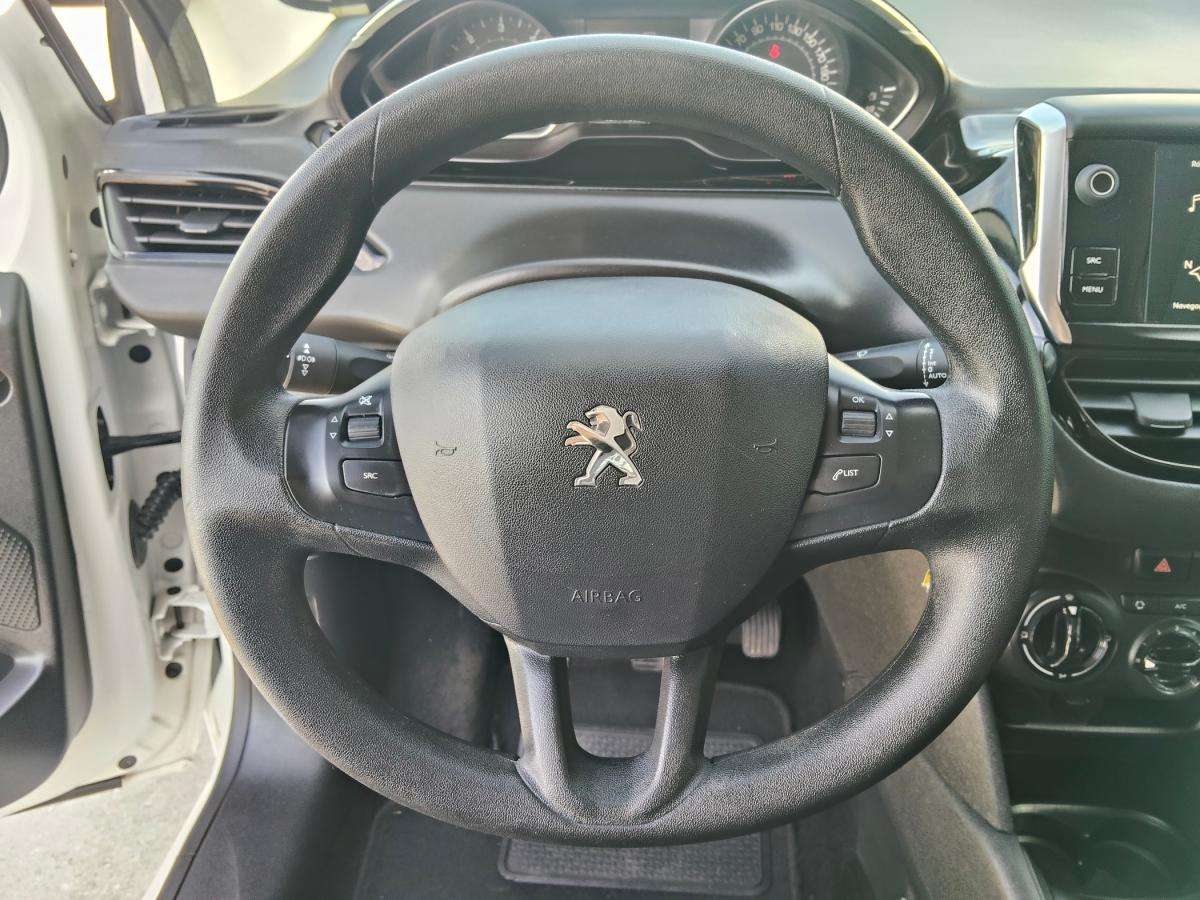 peugeot-208-2020-diesel-1499cc