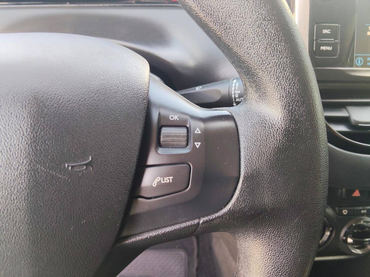 peugeot-208-2020-diesel-1499cc