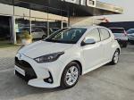 toyota-yaris-2024-hibrido-a-gasolina-1490cc