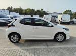 toyota-yaris-2024-hibrido-a-gasolina-1490cc