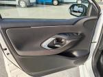 toyota-yaris-2024-hibrido-a-gasolina-1490cc