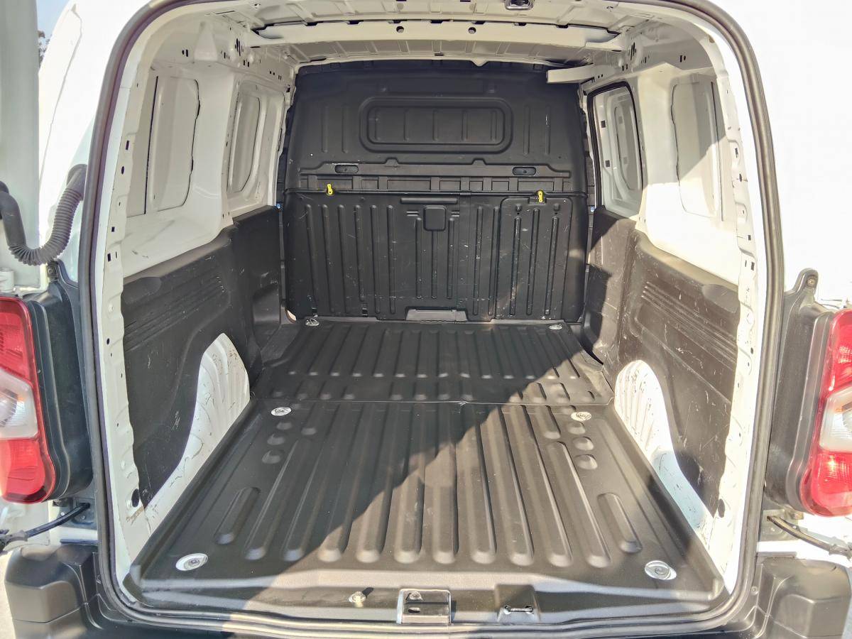opel-combo-2021-diesel-1499cc