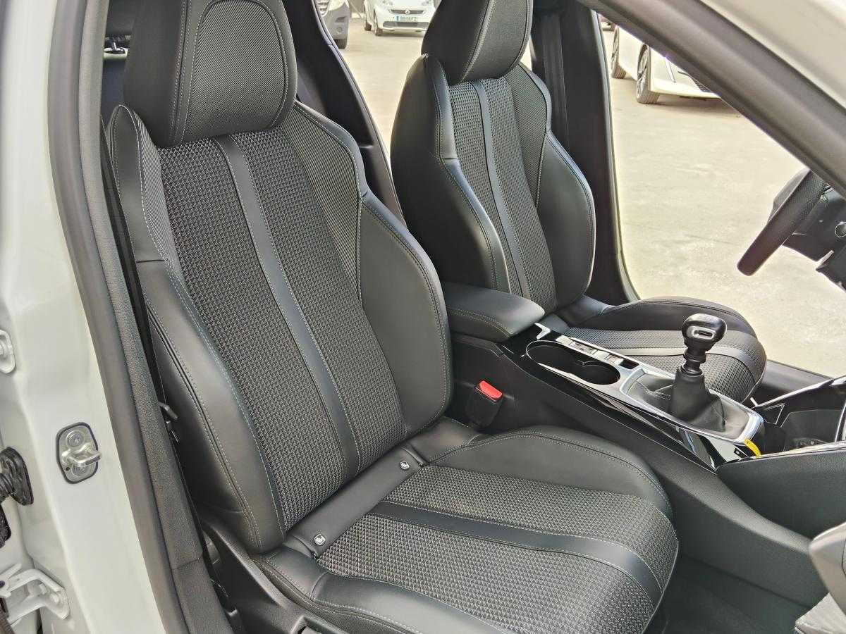 peugeot-208-2022-diesel-1499cc