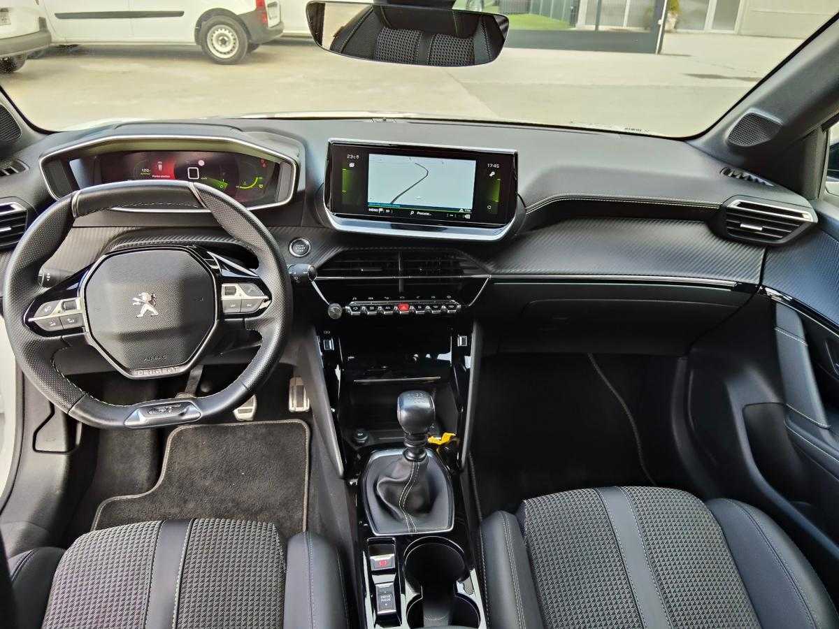 peugeot-208-2022-diesel-1499cc